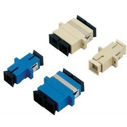 深圳市万兆电子 专业供应各类光纤连接器，打造高速稳定的光通信连接解决方案